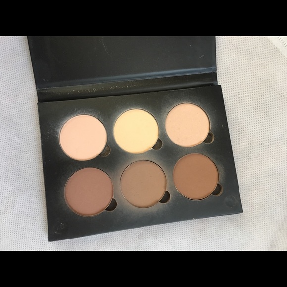 ANASTASIA BEVERLY HILLS ABH Powder Contour Palette Light/Medium - Picture 3 of 4
